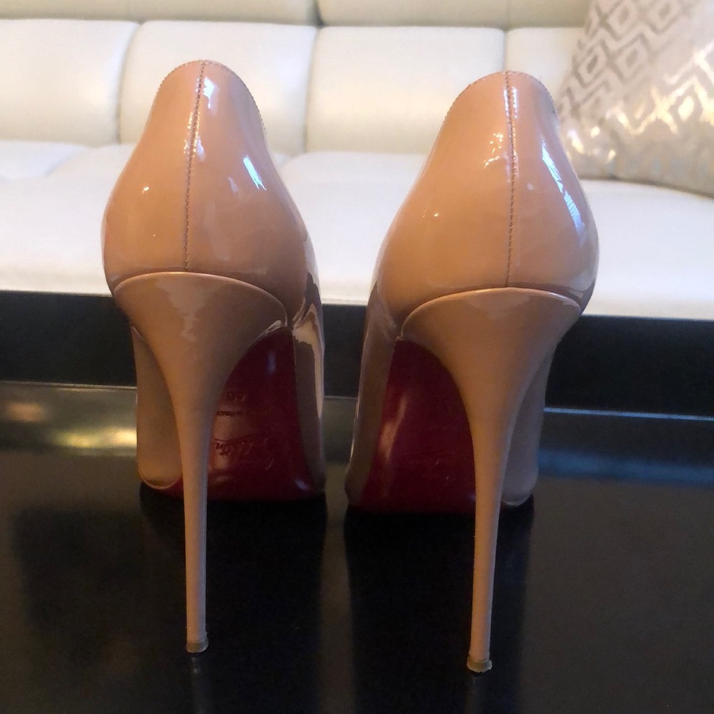 Authentic Christian Louboutin So Kate - Picture 4 of 5